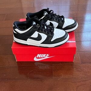 Dunks low great condition 4y